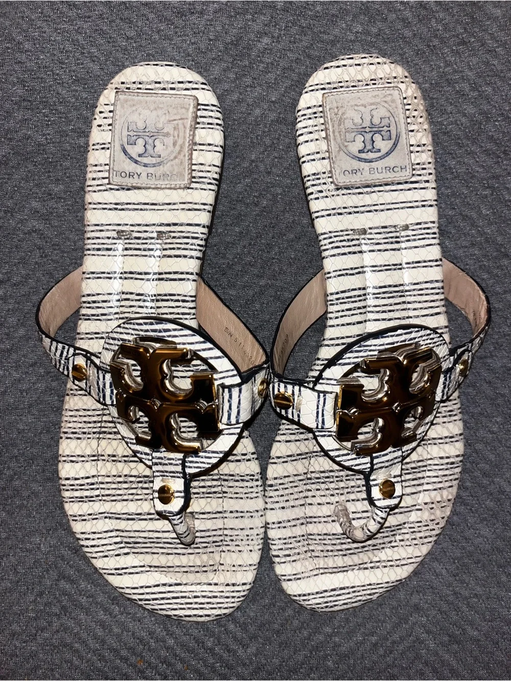 EUC Tory Burch Miller 2 Piano Stripe sandals snakeskin-embossed pattern Size 8.5